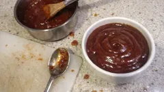 Quick homemade barbecue sauce in 15 minutes – sweet, tangy and gently smoky