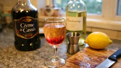 Kir cocktail at home: the classic crème de cassis and white wine apéritif