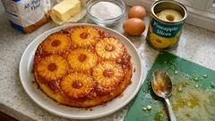 Easy Pineapple Upside-Down Cake with a Glossy Caramel Top