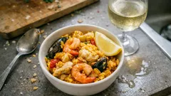 What to drink with paella: easy wine pairings for seafood, meat and mixed pans